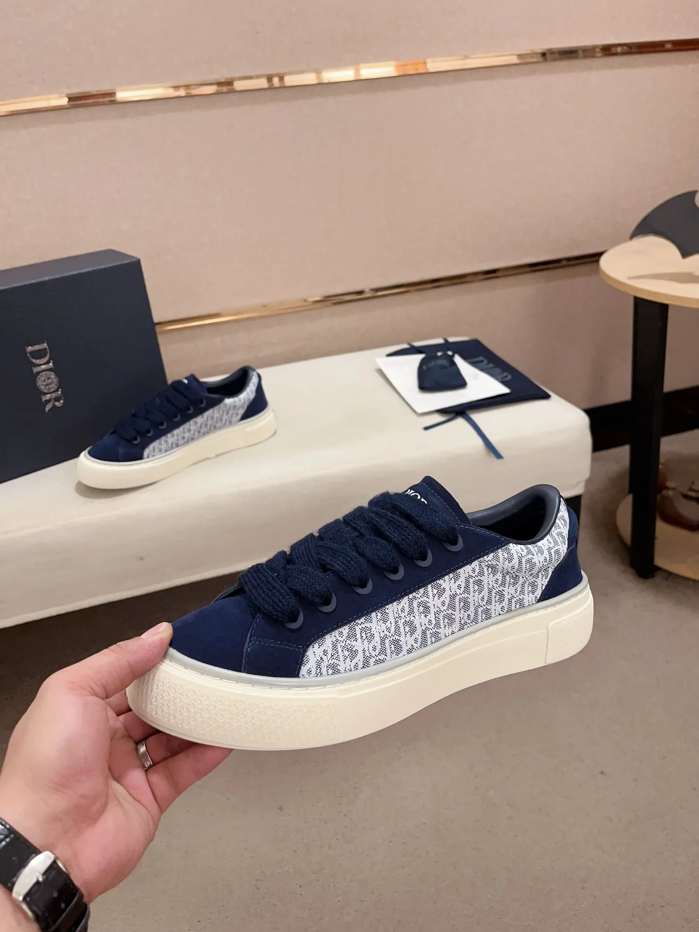 Men's shoes 💰: 640💰[Dior·Dior] Top 🔍Couple model💏🔍New casual sports style couple shoes, new four-season design, perfect workmanship, lace-up lazy style to create wardrobe quality, upper: imported first-layer cowhide, sheepskin lining is soft and comfortable, ultra-light TPU wear-resistant outsole, simple, versatile fashion men's shoes, excellent color code number 35--44